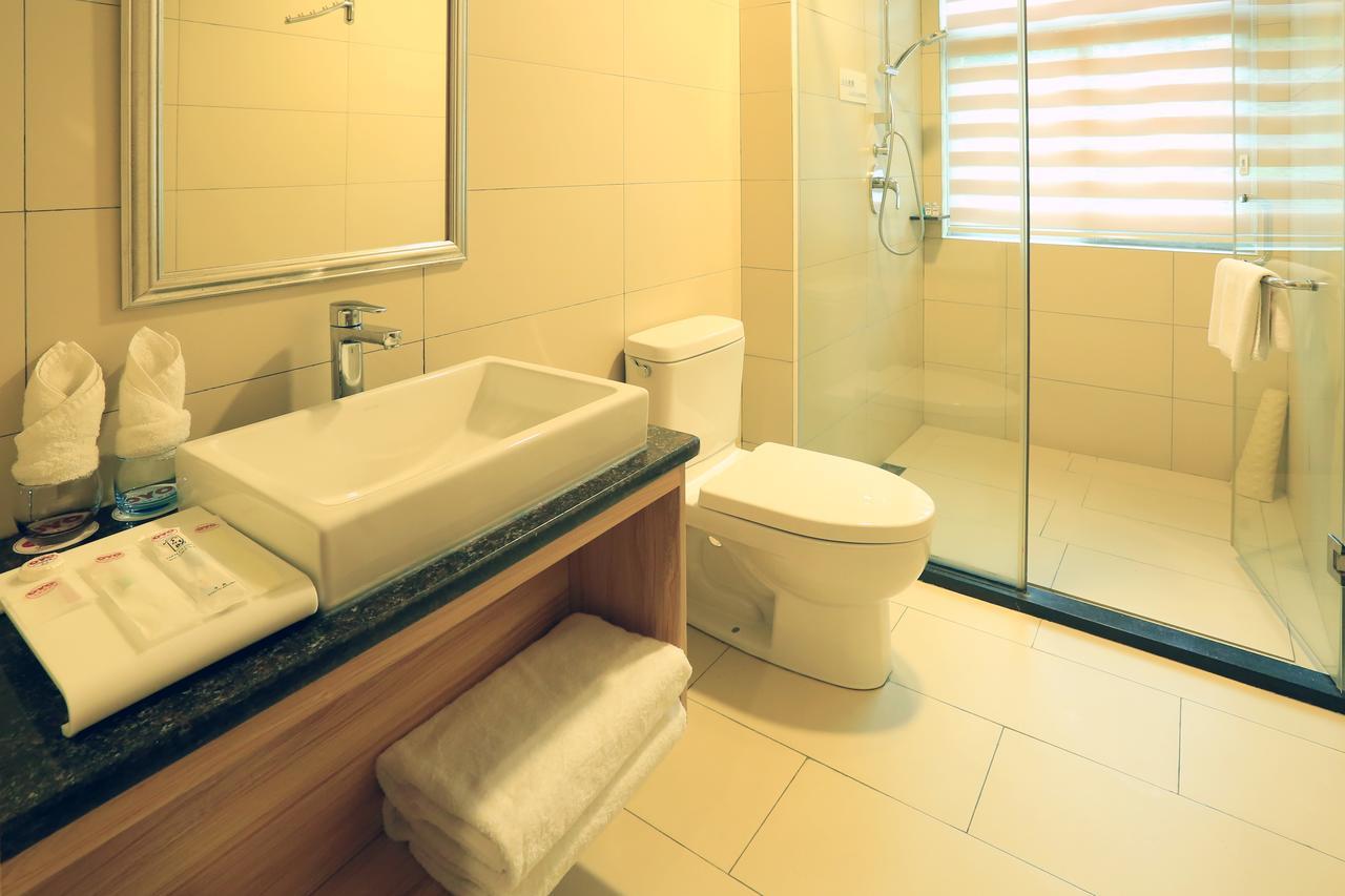 Oyo8001 Tiandi Hotel شينزين المظهر الخارجي الصورة